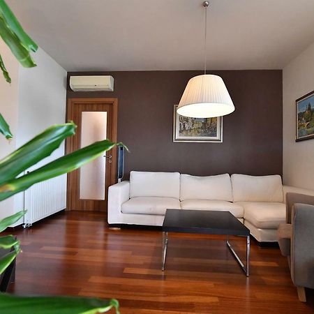 City Penthouse Vita Pula Exteriér fotografie
